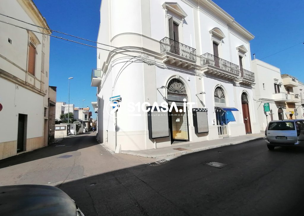 Rent Shop/Commercial Local Galatone - Galatone commercial premises Locality 