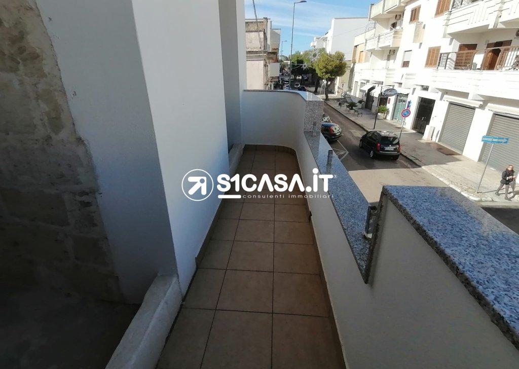 Sale Apartment Galatone - We sell in Galatone apartment on the first floor in a rustic state Locality 