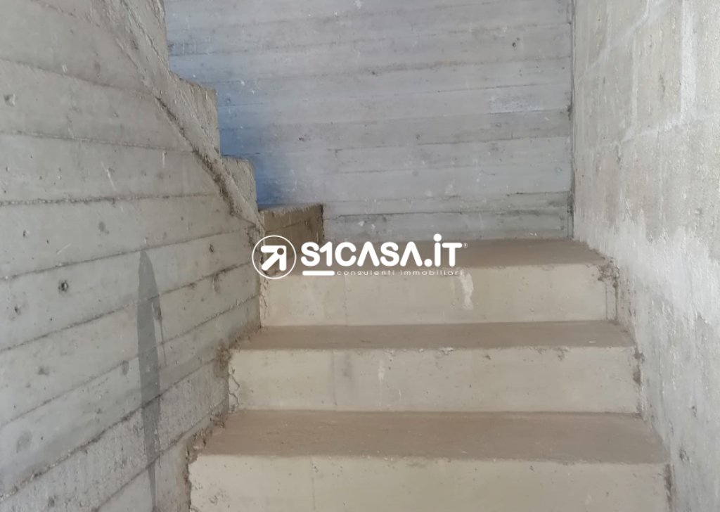 Sale Apartment Galatone - We sell in Galatone apartment on the first floor in a rustic state Locality 