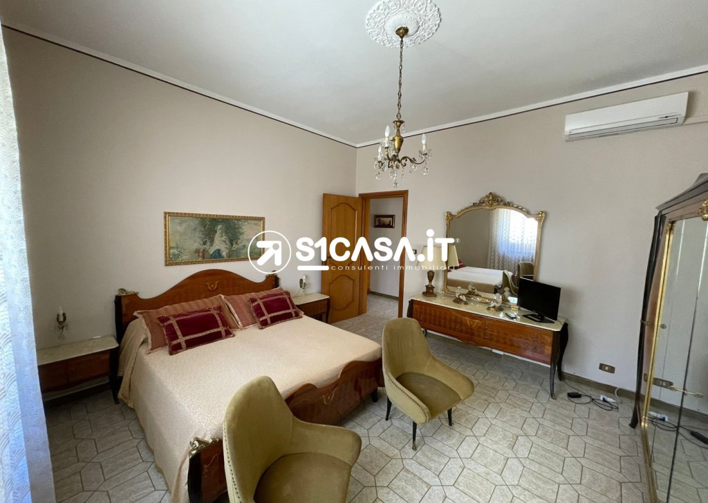 Appartamento in affitto  190 m², Galatina