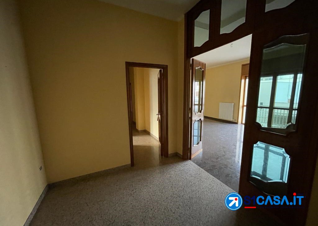 Sale Apartment Galatone - We sell in Galatone apartment on the 1st floor Locality 