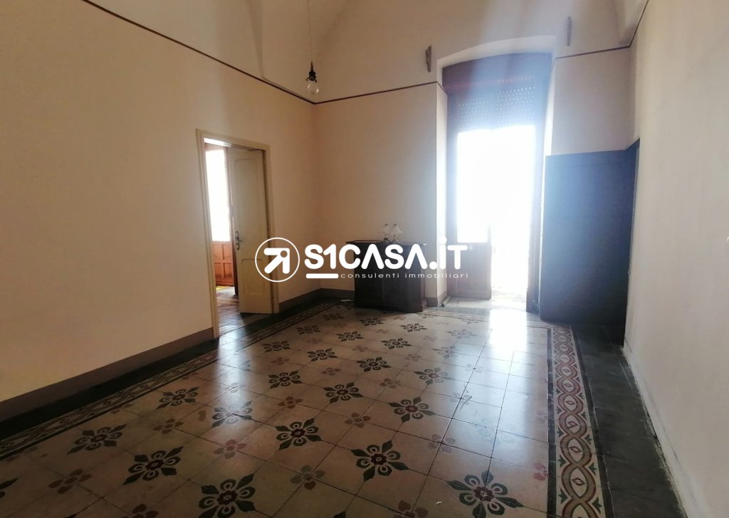 Sale Apartment Galatone - Period apartment on the first floor for sale in Galatone Locality 