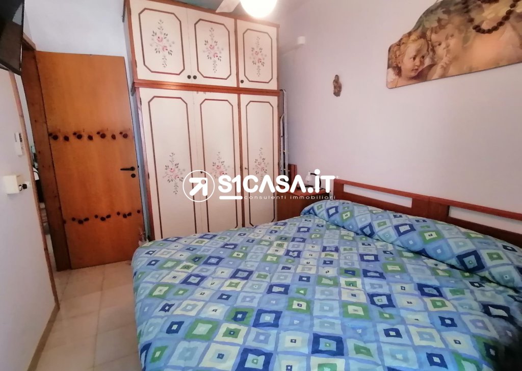 Sale Apartment Galatone - We sell apartment in the village Santa Rita Locality 