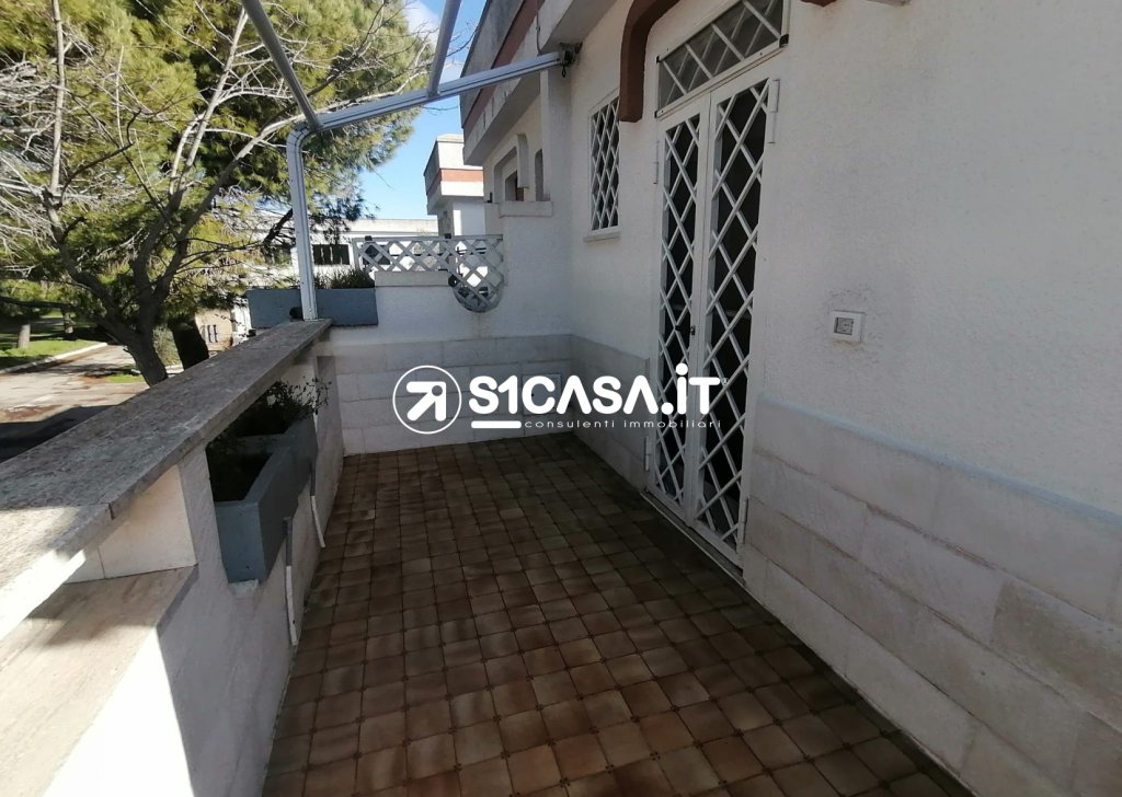 Sale Apartment Galatone - We sell apartment in the village Santa Rita Locality 