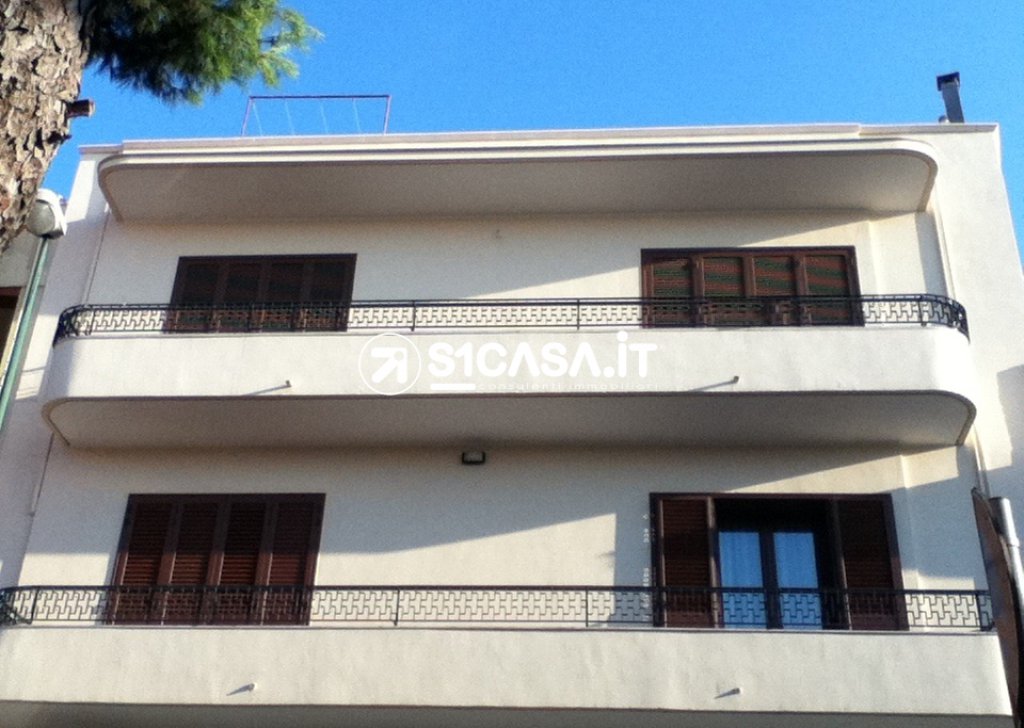 Sale Apartment Galatone - We sell in Galatone apartment on the 2nd floor Locality 