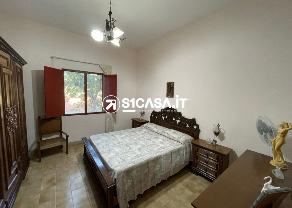 Sale Independent House Galatina - Detached house with land in Galatina Locality 