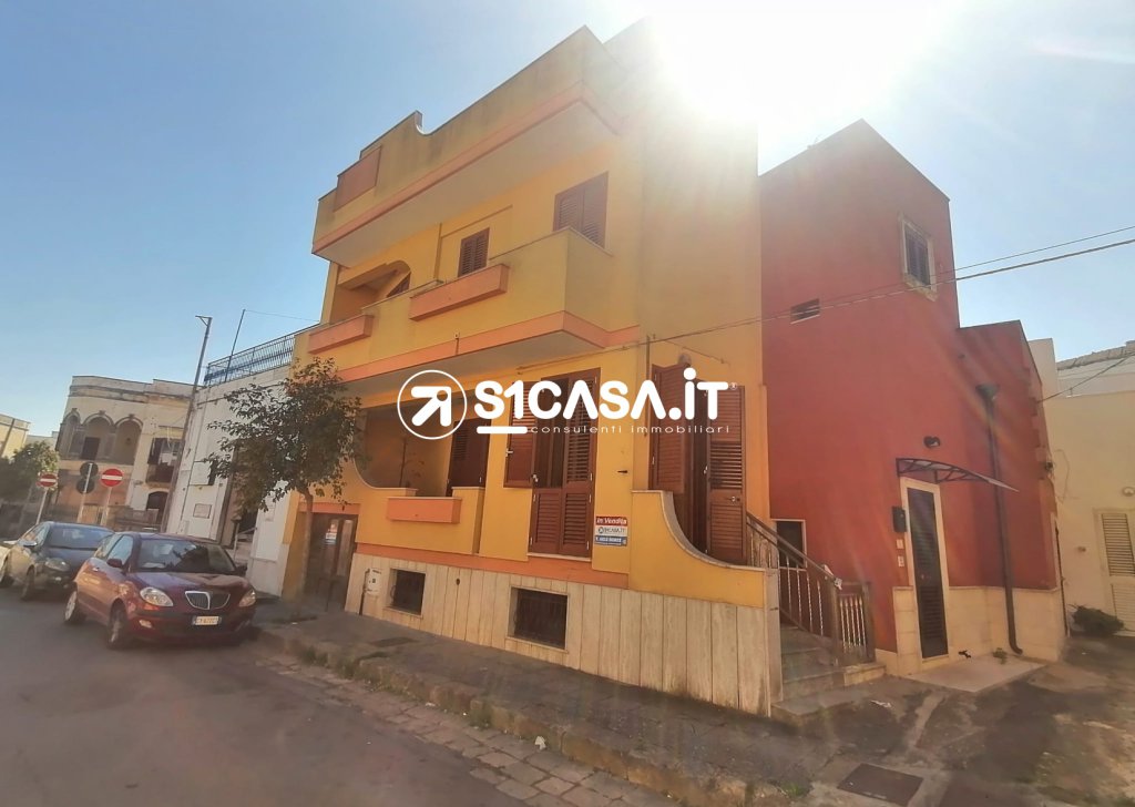Independent House for sale  via vottorio veneto 62, Collepasso