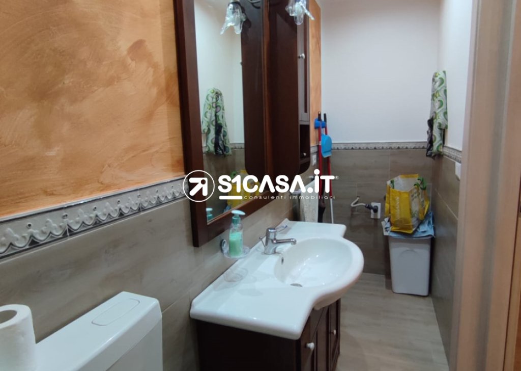 Sale Apartment Aradeo - Recently renovated house ground floor and first floor in Aradeo Locality 