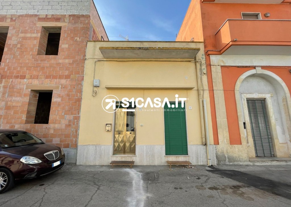 Casa Semi-indipendente in vendita  85 m², Cutrofiano, località Località Cutrofiano