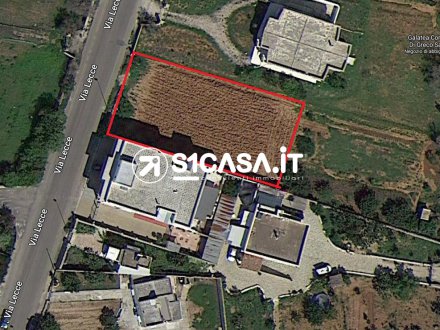 We sell building land in Galatone